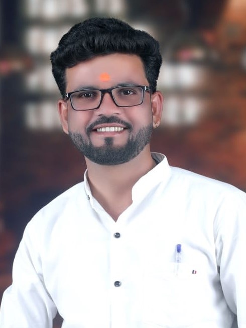 श्री.समाधान संपत पवार